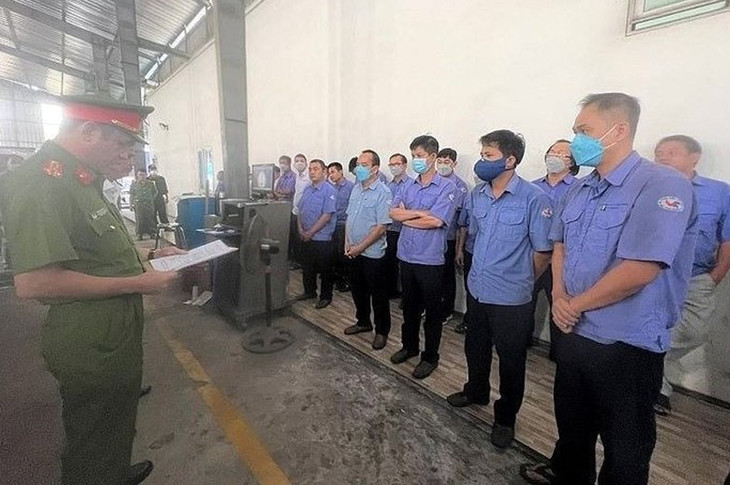 Khám xét Trung tâm Đăng kiểm xe cơ giới 60-04D