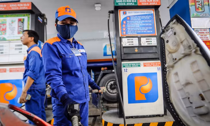 Petrolimex giảm giá xăng, dầu tại 23 địa phương giãn cách