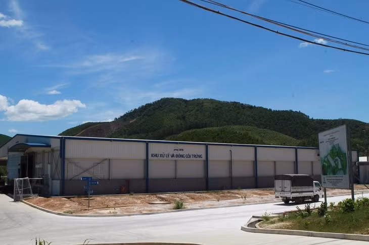 Một phần Nhà máy sản xuất trứng gà sạch của ĐTK Phú Thọ bị Vietcombank rao bán. Ảnh: ĐTK