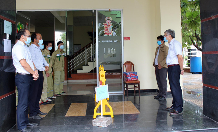 Lãnh đạo PTC4 thăm lực lượng vận hành TBA 500kV Phú Lâm