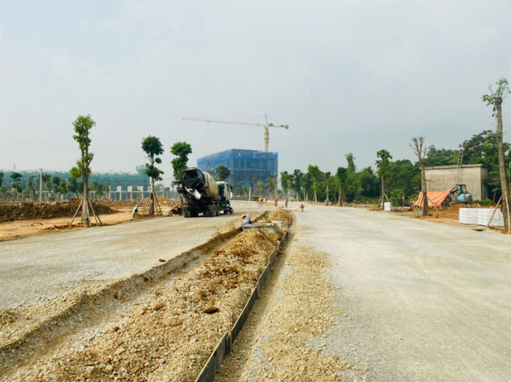 Đại lộ Champs Elysees rộng 30m chính thức được thông đường