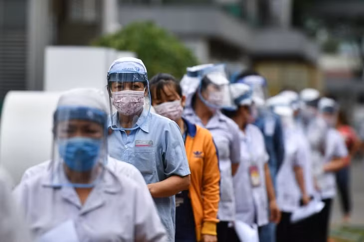 SBA kiến nghị thí điểm cho công nhân ở TP.HCM đi làm từ nhà