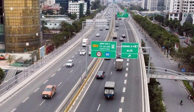 Vành đai 4 có thiết kế về hình thức giống đường Vành đai 3, tuy nhiên về quy mô lớn hơn Vành đai 4 có thiết kế về hình thức giống đường Vành đai 3, tuy nhiên về quy mô lớn hơn