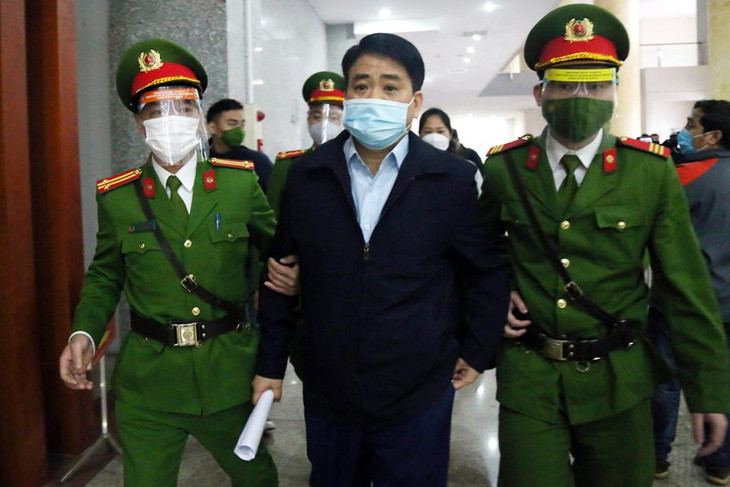 Ông Nguyễn Đức Chung tại phiên toà sơ thẩm, TAND Hà Nội