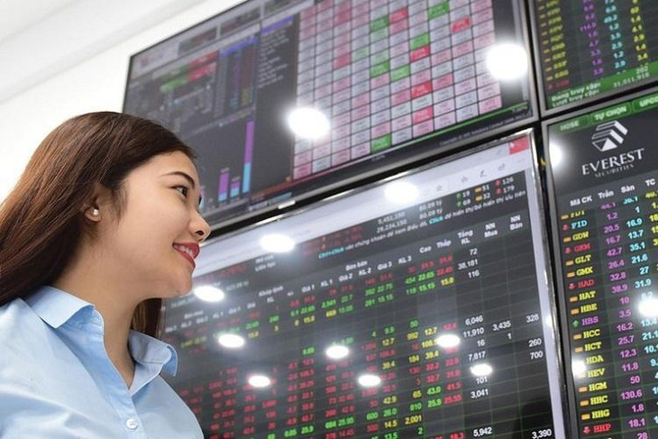 Trong 5 tháng đầu năm, nhà đầu tư cá nhân đã mở mới gần 1,38 triệu tài khoản, gấp 2,5 lần cùng kỳ năm ngoái