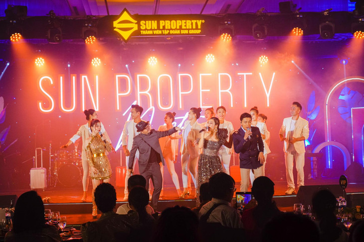 Những tiết mục sôi động trong Sun Property Night mang tới cảm xúc thăng hoa cho khách mời