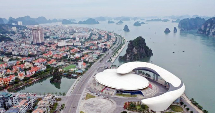 Một góc thành phố Hạ Long, Quảng Ninh Một góc thành phố Hạ Long, Quảng Ninh