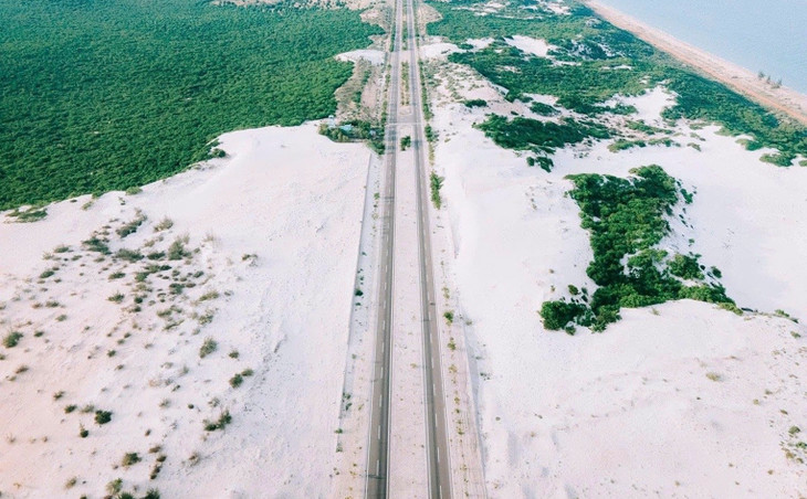 Tuyến đường ven biển đoạn Hòa Thắng (Bắc Bình) - Hòa Phú (Tuy Phong)