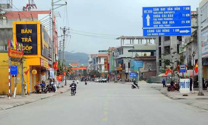 Trung tâm huyện Vân Đồn