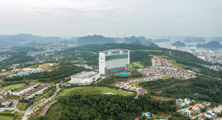 UBND TP. Hạ Long đề nghị UBND tỉnh Quảng Ninh ra quyết định thu hồi đất Dự án Khu đô thị tại phường Hà Khánh của Tập đoàn FLC. Ảnh minh họa UBND TP. Hạ Long đề nghị UBND tỉnh Quảng Ninh ra quyết định thu hồi đất Dự án Khu đô thị tại phường Hà Khánh của Tập đoàn FLC. Ảnh minh họa