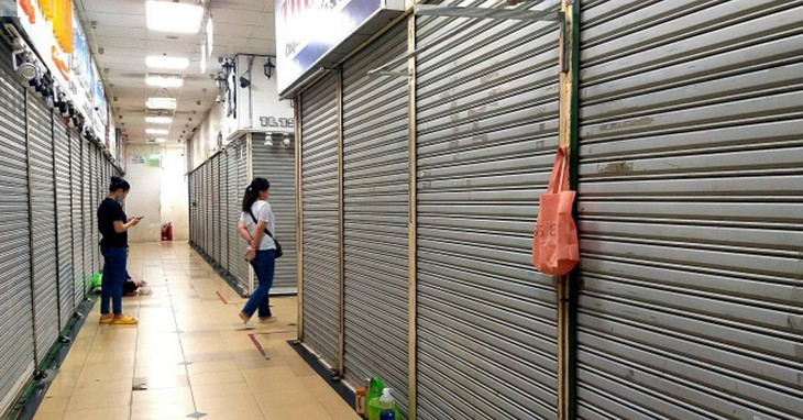 Hàng loạt sạp ở An Đông Plaza đóng cửa