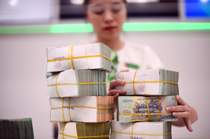 Các ngân hàng thương mại dự kiến giảm 0,3 - 0,5% lãi suất cho vay với tất cả khách hàng hiện hữu