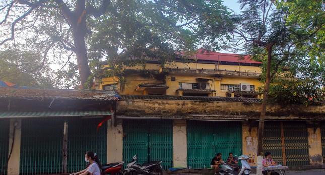 TTCP xác định: “Tại phương án cổ phần hóa và chuyển Cty TNHH MTV Hãng phim truyện Việt Nam thành công ty cổ phần, Hãng phim truyện Việt Nam xây dựng phương án sử dụng đất trong đó bao gồm cả toàn bộ diện tích 1.208m2 tại khu đất số 6 Thái Văn Lung, Quận 1, TPHCM và toàn bộ khu đất tại số 4 Thụy Khuê, quận Tây Hồ, Hà Nội khi chưa được cấp có thẩm quyền phê duyệt”.