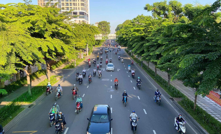 Đường Hồng Hà hướng từ sân bay ra khu vực ngã 7 Nguyễn Thái Sơn đi quận Gò Vấp, Bình Thạnh cũng vắng xe