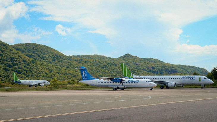 Khẩn trương nghiên cứu khai thác dòng tàu bay Embraer tại Cảng hàng không Cà Mau