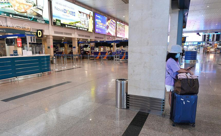 Sân bay Tân Sơn Nhất đang ở trong giai đoạn vắng khách trầm trọng do TP.HCM hiện là tâm dịch lớn của cả nước