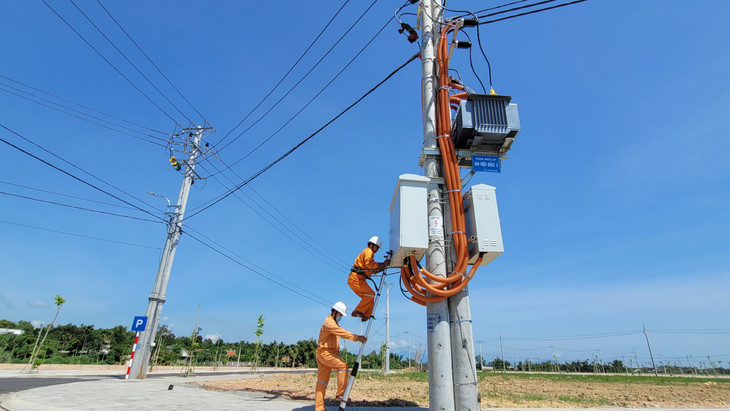 Tất cả các khu TĐC đều đã đáp ứng hạ tầng điện phục vụ người dân sinh hoạt, sản xuất và kinh doanh