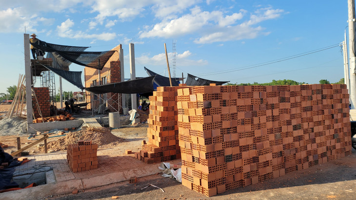 Quảng Ngãi đang thực hiện tốt chính sách của Đảng, Nhà nước về tái định cư cho người dân nơi ở mới phải bằng hoặc tốt hơn nơi ở cũ