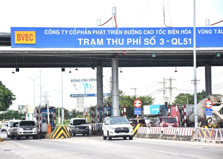 Trạm thu phí trên Quốc lộ 51