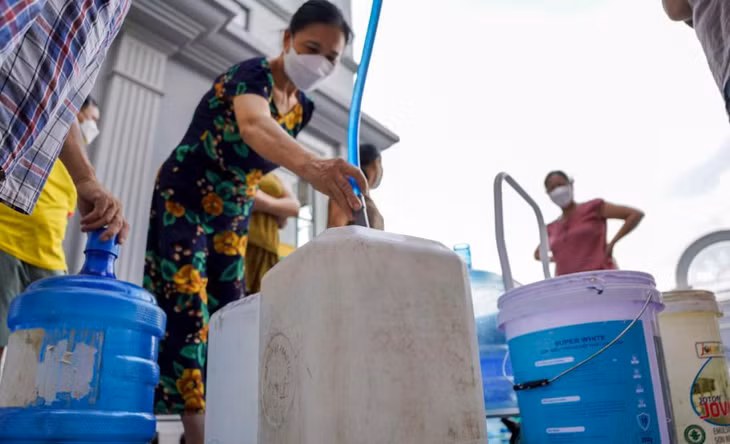 Dự kiến đầu năm 2023, liên ngành của TP. Hà Nội sẽ trình UBND xem xét, quyết định phương án điều chỉnh giá nước sạch