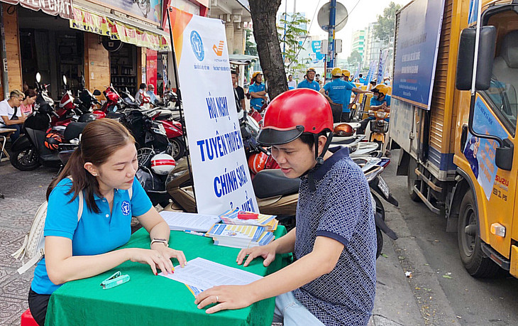TP HCM, ngay trong ngày ra quân, đã có 74 điểm tư vấn cố định