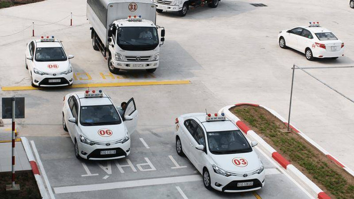 Bộ GTVT yêu cầu xử nghiêm các trung tâm đào tạo, sát hạch lái xe và đăng kiểm vi phạm - Ảnh minh họa