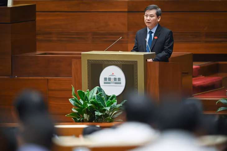 Viện trưởng Viện Kiểm sát nhân dân tối cao Lê Minh Trí trình bày Báo cáo công tác năm 2022 của Viện trưởng Viện kiểm sát nhân dân tối cao