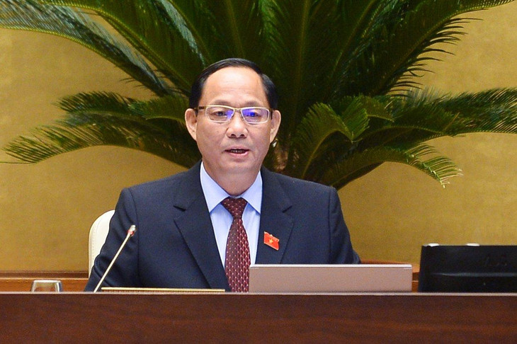 Phó Chủ tịch Quốc hội Trần Quang Phương điều hành phiên chất vấn