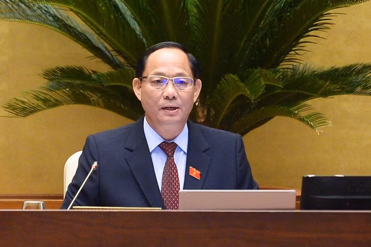 Phó Chủ tịch Quốc hội Trần Quang Phương điều hành phiên chất vấn