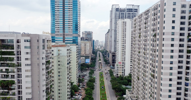 Chung cư dọc tuyến đường Lê Văn Lương, Hà Nội