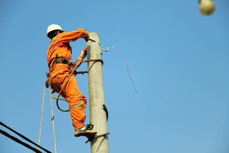 EVNHANOI nỗ lực đảm bảo cung cấp điện an toàn, liên tục, ổn định EVNHANOI nỗ lực đảm bảo cung cấp điện an toàn, liên tục, ổn định