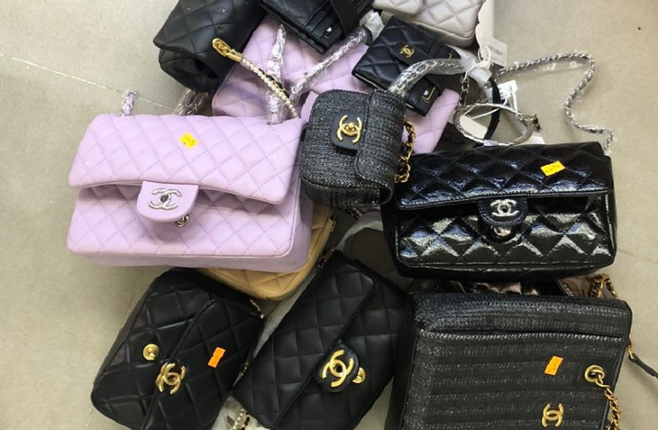 Các sản phẩm vi phạm được phát hiện Các sản phẩm vi phạm được phát hiện