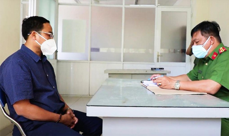 Bị can Hồ Hữu Nhân tại cơ quan công an Bị can Hồ Hữu Nhân tại cơ quan công an