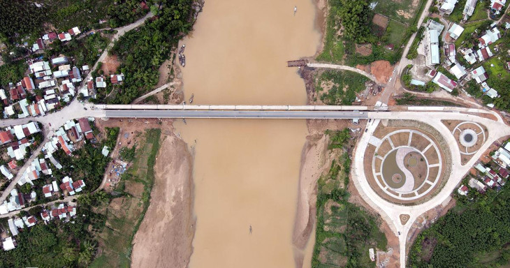 Khánh thành cầu gần 130 tỷ đồng bắc qua sông Thu Bồn