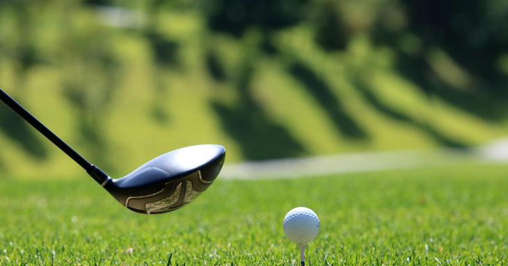 Giám đốc Sở Du lịch Bình Định mất chức vì chơi golf giữa dịch Giám đốc Sở Du lịch Bình Định mất chức vì chơi golf giữa dịch