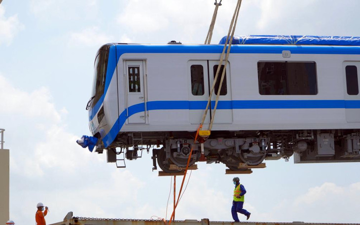 Đoàn tàu Metro Số 1 nhập về TP.HCM