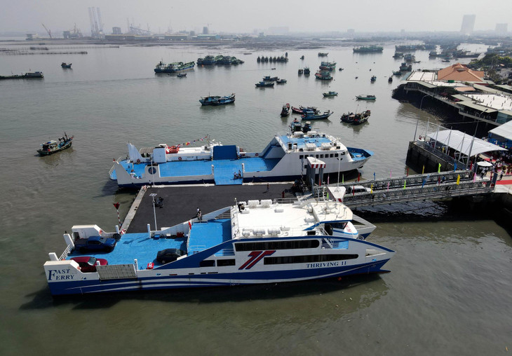 Thời gian di chuyển từ TP.HCM đến Côn Đảo khoảng 5 giờ đồng hồ