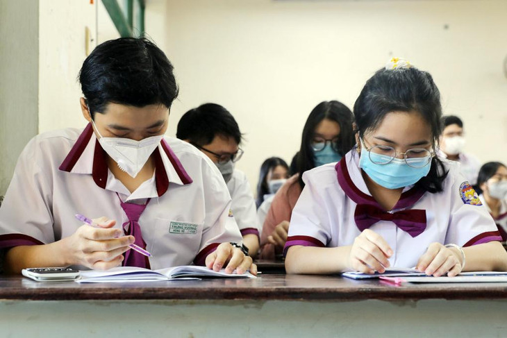 Sở Giáo dục và Đào tạo TP.HCM vừa đề xuất phương án thi tốt nghiệp THPT năm 2022 chia làm 2 đợt