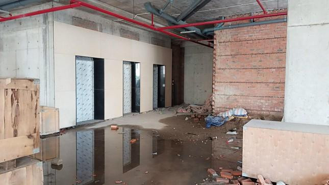 Công ty An Nhân đưa ra giải pháp hỗ trợ khách hàng toàn bộ tiền lãi vay ngân hàng trên số tiền khách hàng đã đóng cho chủ đầu tư, thời hạn tính lãi từ tháng 7/2020 cho đến ngày khách hàng nhận nhà; miễn phí 1 năm phí quản lý căn hộ và tiền gửi 1 xe máy cho khách hàng.