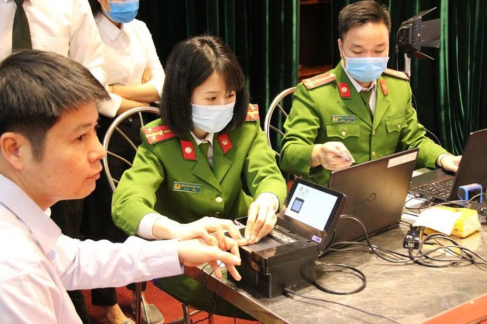 Công an tổ chức cấp Căn cước công dân cho người dân