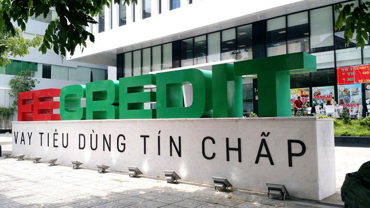 Moody’s hạ bậc xếp hạng của FE Credit từ mức ổn định Ba3 xuống B1