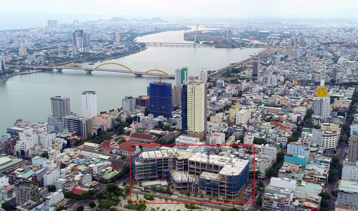 Dự án Khu phức hợp thương mại, văn phòng, khách sạn và chung cư cao cấp Golden Square (khoanh đỏ) &quot;đắp chiếu&quot; trong nhiều năm qua