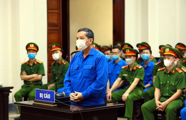 Ông Phạm Hồng Hà tại phiên tòa ngày 25/4