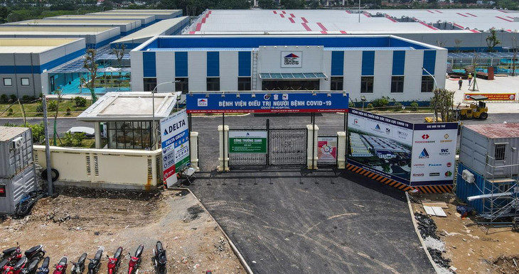 Khi đi vào hoạt động, sẽ có khoảng 1.000 nhân viên y tế làm việc tại đây với gần 300 bác sĩ và khoảng 700 điều dưỡng.