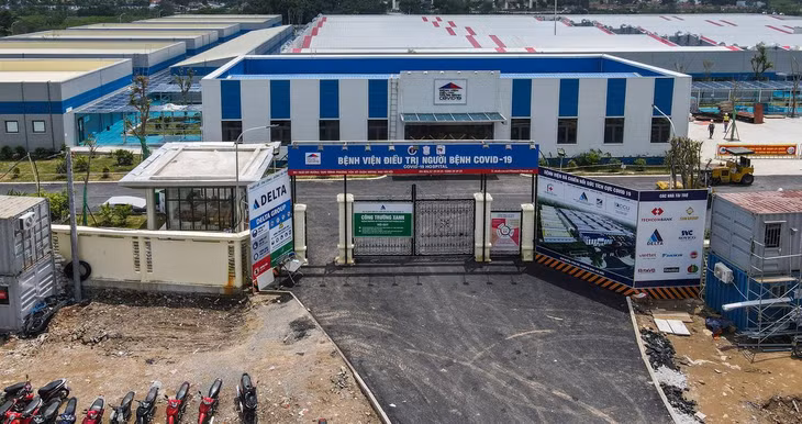 Khi đi vào hoạt động, sẽ có khoảng 1.000 nhân viên y tế làm việc tại đây với gần 300 bác sĩ và khoảng 700 điều dưỡng.