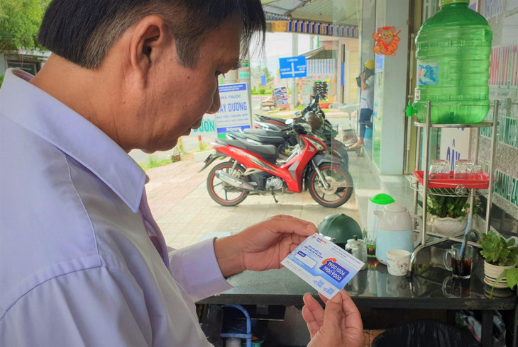 Khi gặp bất cứ sự cố nào về điện, khách hàng hãy gọi ngay đến Trung tâm chăm sóc khách hàng (19001006 hoặc 19009000) để được tư vấn, hỗ trợ xử lý kịp thời.