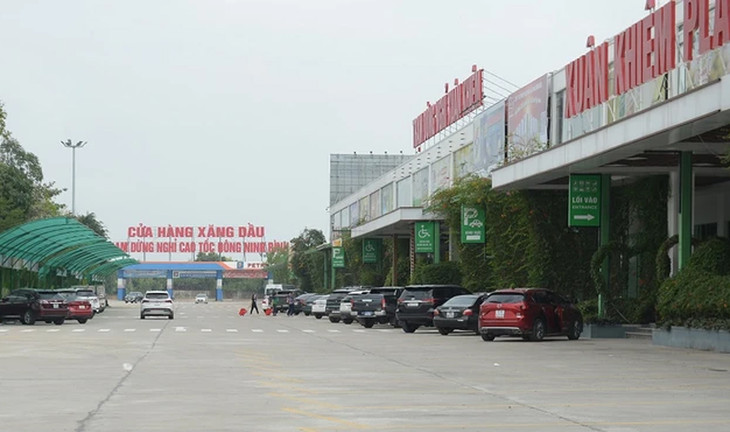 Một trạm dừng nghỉ trên tuyến cao tốc Bắc - Nam đã hoàn thành và đưa vào vận hành, khai thác