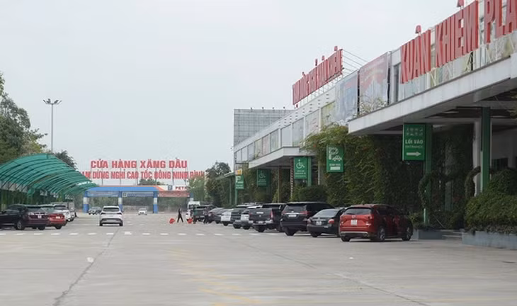 Một trạm dừng nghỉ trên tuyến cao tốc Bắc - Nam đã hoàn thành và đưa vào vận hành, khai thác