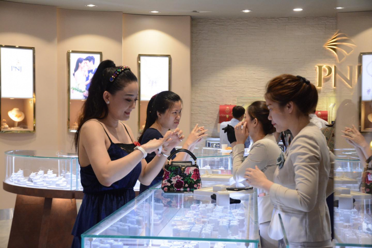 Năm 2023, chuỗi bán lẻ nữ trang PNJ lãi sau thuế hơn 1.970 tỷ đồng