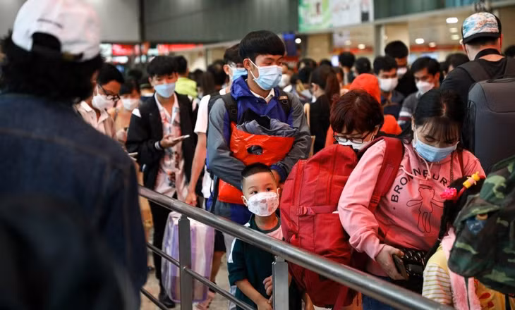 Sân bay Tân Sơn Nhất dự kiến quá tải dịp cao điểm Tết với hơn 150.000 lượt khách/ngày